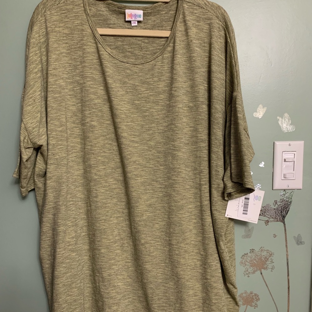 🚫SOLD🚫.  NWT Retired Irma